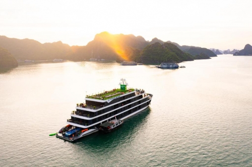 Discovery Halong bay – Lan Ha bay 3days/ 2nights {Velar of the Seas}