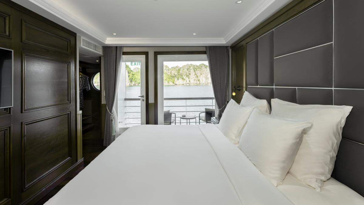 Overnight Cruise on the newest Ambassador Signature