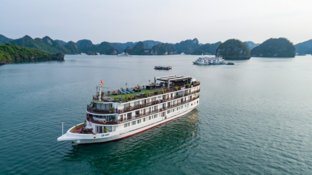 03 Days 02 Nights Exploring Ha Long Bay & Lan Ha Bay
